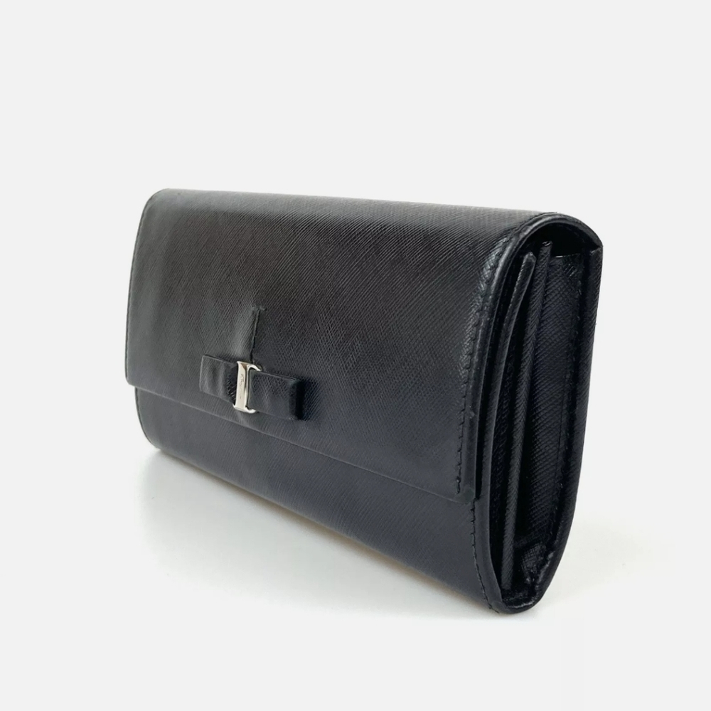 🖤 Authenric Salvatore Ferragamo Black Leather Long Wallet IR22A994 EUC 🖤 - Picture 8 of 16